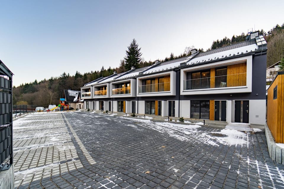 Property building, Parking