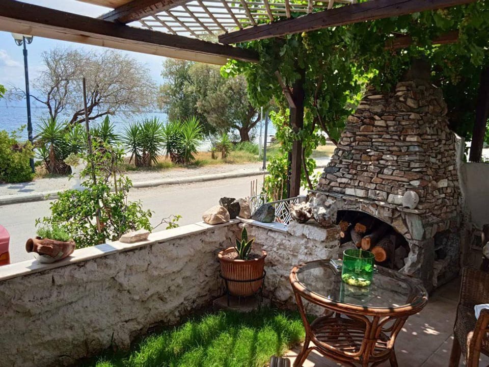 Day, BBQ facilities, Garden, Balcony/Terrace, Dining area, Garden view