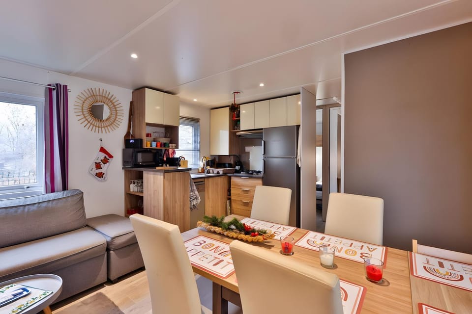 Property building, Living room