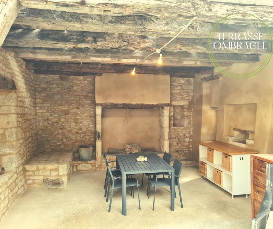 L'authentique Martelaise PISCINE CHAUFFEE House in Occitanie