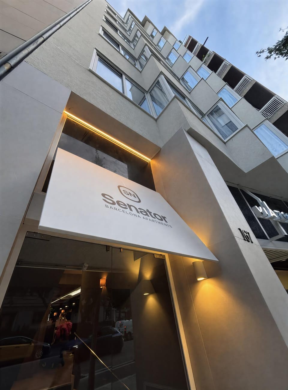 Facade/entrance