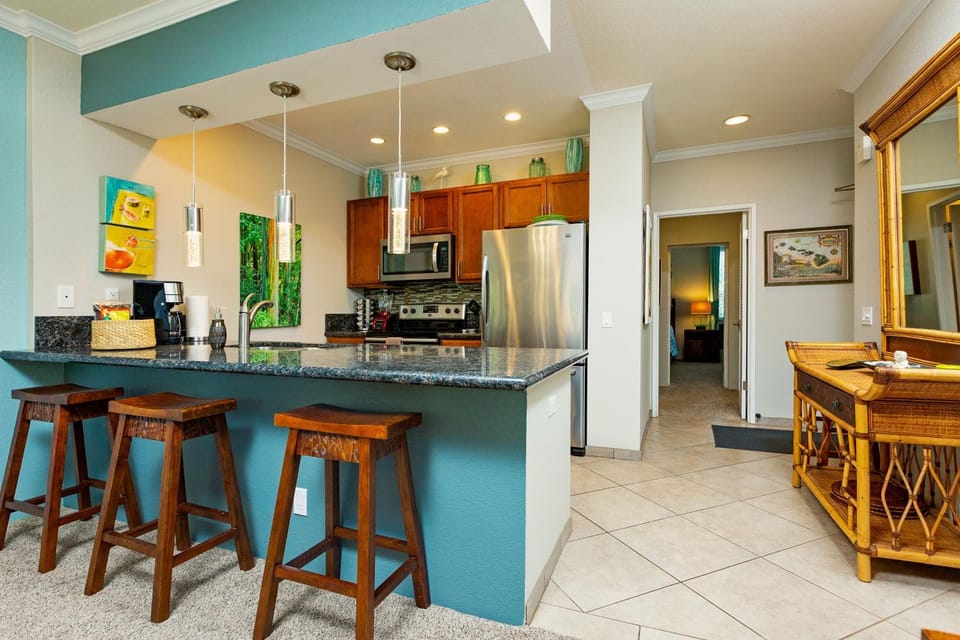 Kitchen or kitchenette, Dining area, dishwasher, oven, stove, toaster