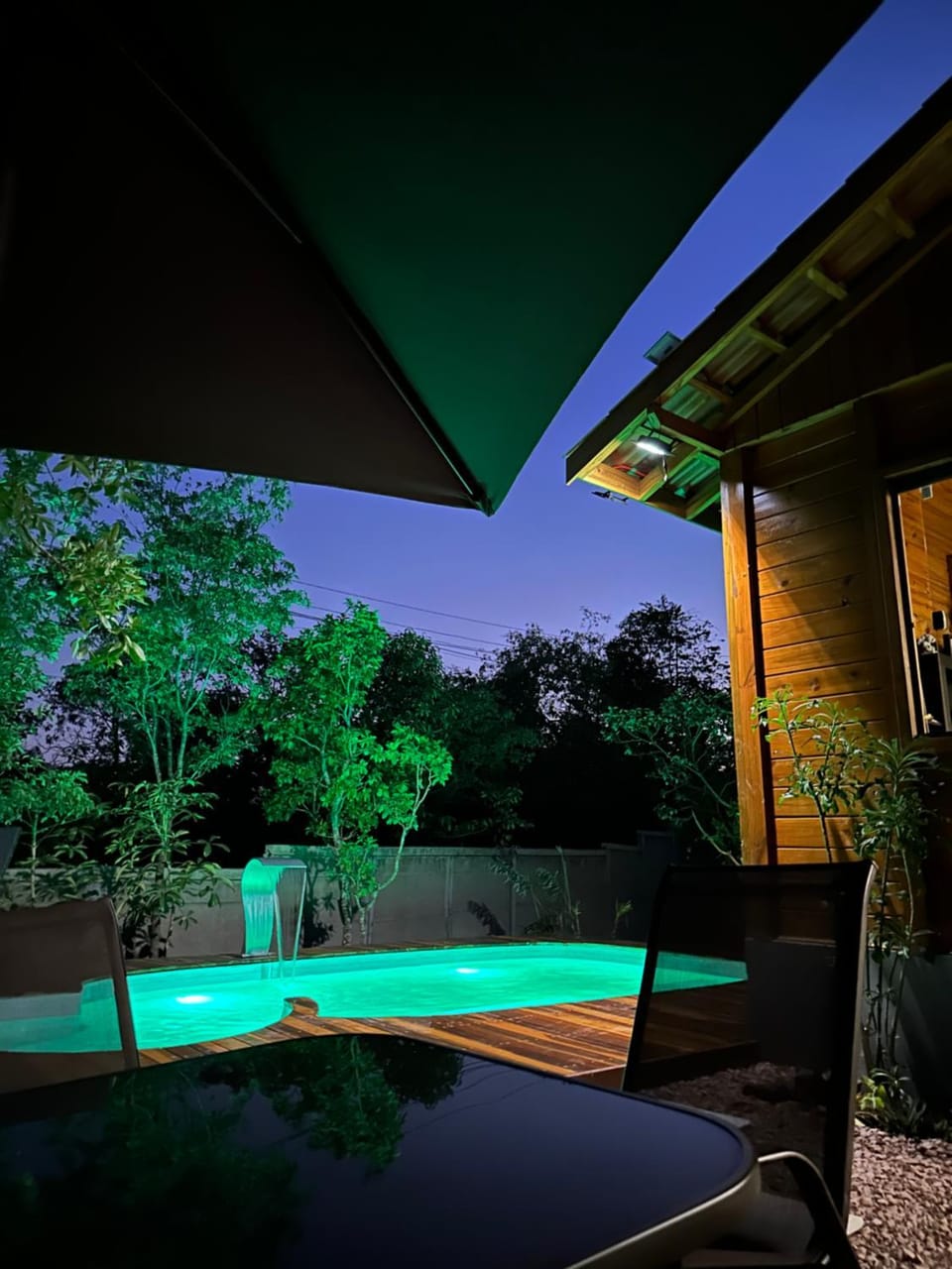 Night, Garden, Garden view, Pool view, Swimming pool, sunbed