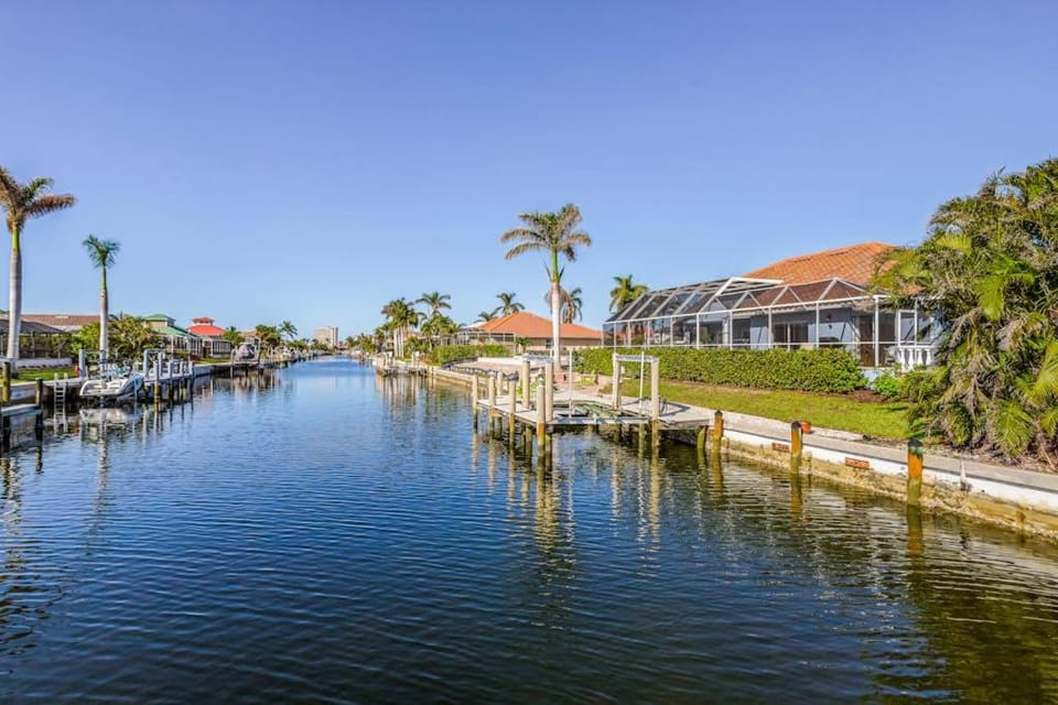 Marco Paradise House in Marco Island