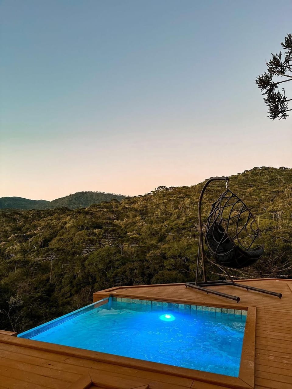 Mountain view, Pool view, Swimming pool