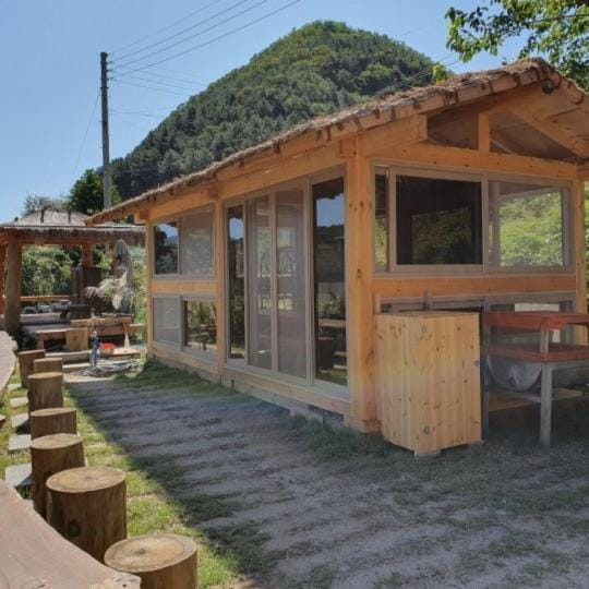 Saranbang Pension House in Gyeonggi-do