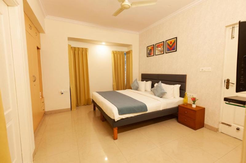 Iris Comforts Sharing service apartment Hotel in Bengaluru