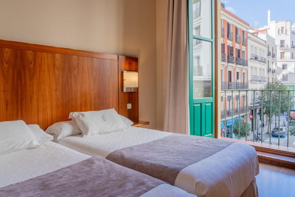 View (from property/room), Photo of the whole room
