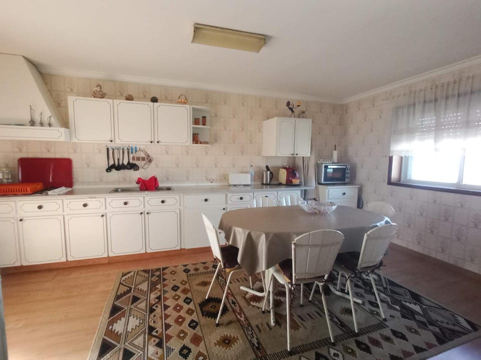 Apartamento T3 Furadouro Apartment in Aveiro District, Portugal