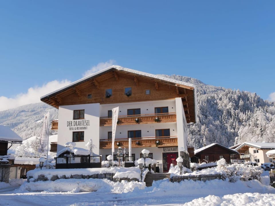 Property building, Winter