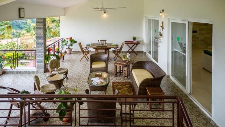 Seating area