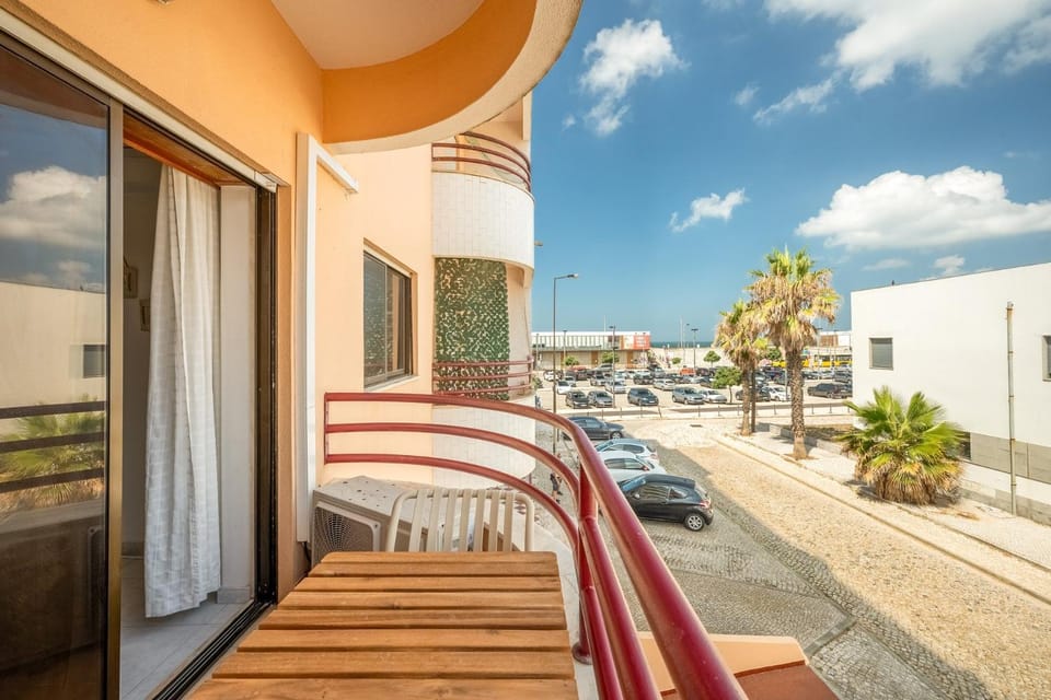 GuestReady - Deluxe home with terrace in Caparica Apartment in Costa da Caparica