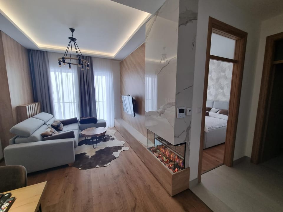 Living room, Bedroom