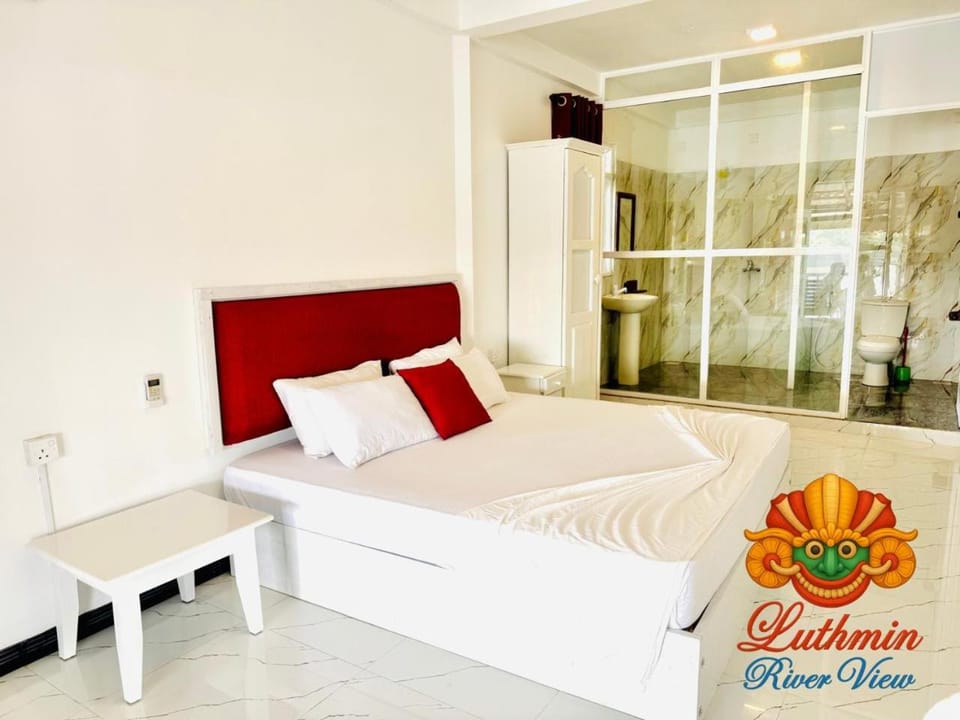 Luthmin River View Hotel Hotel in Western Province