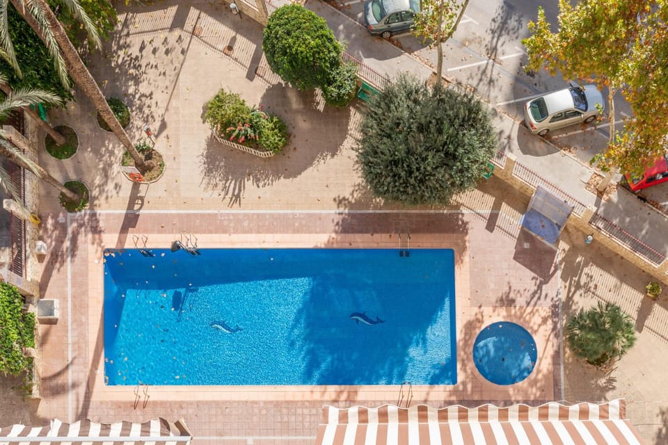 Property building, Swimming pool