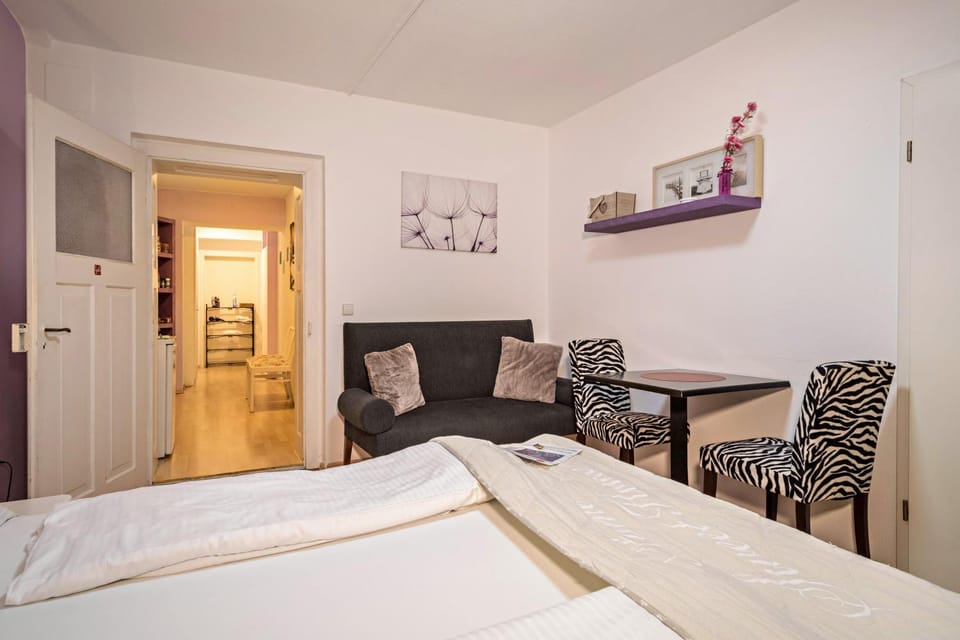 Property building, Living room, Bedroom