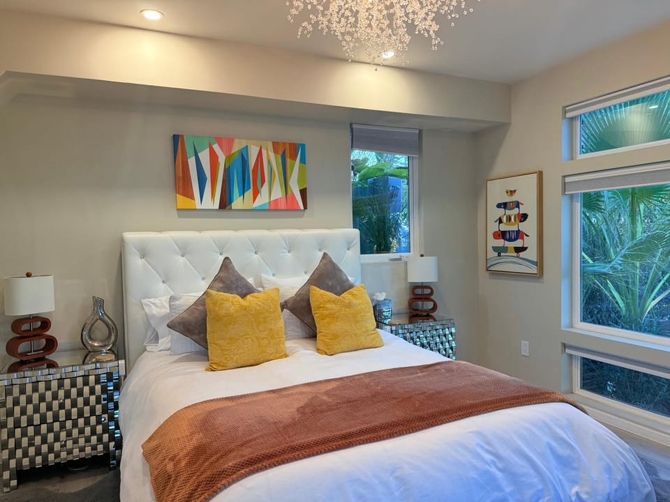 Bed, View (from property/room), Bedroom, Garden view, Quiet street view, Inner courtyard view