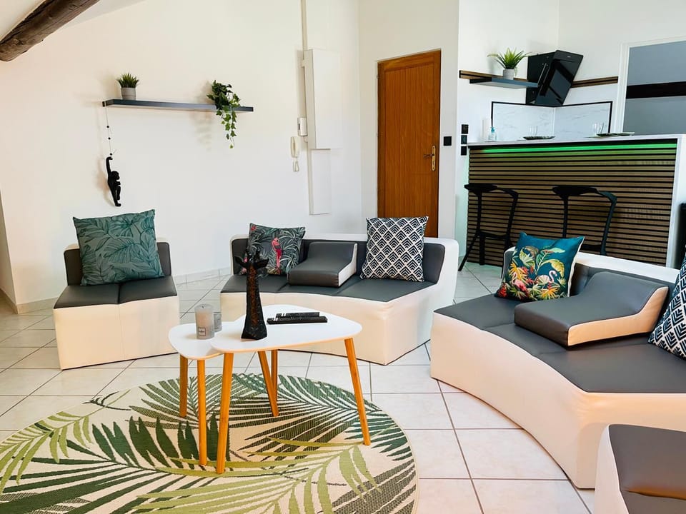 Le Jungle Apartment in Grand Est