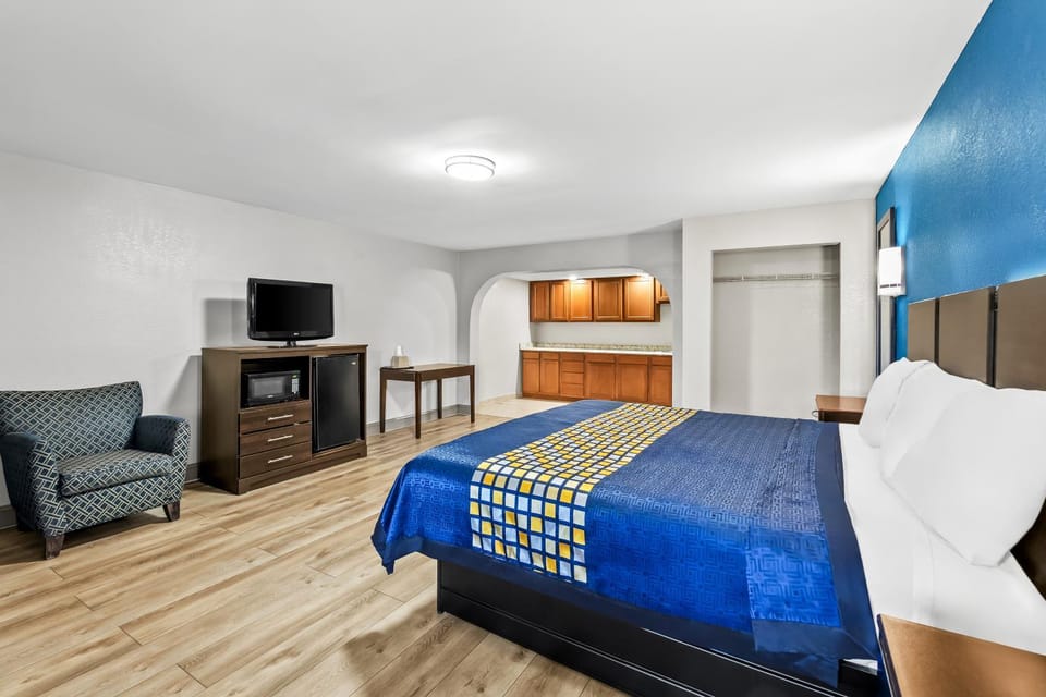 Red Carpet Inn and Suites Hotel in Deptford