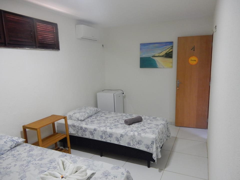 Bed, Bedroom, air conditioner