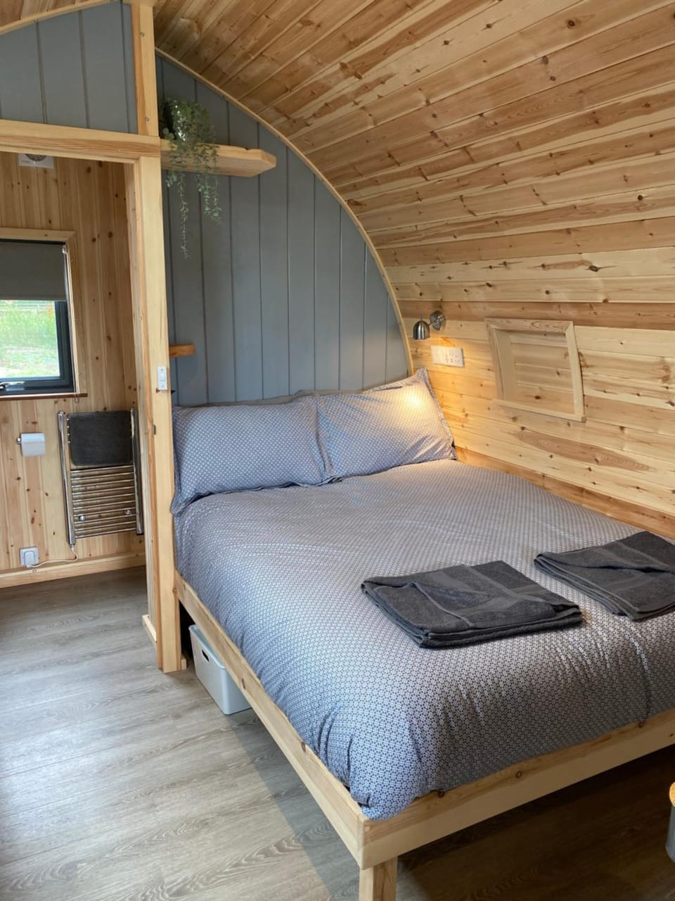 Mowbray Cottages & Glamping Campground/ 
RV Resort in Borough of Harrogate