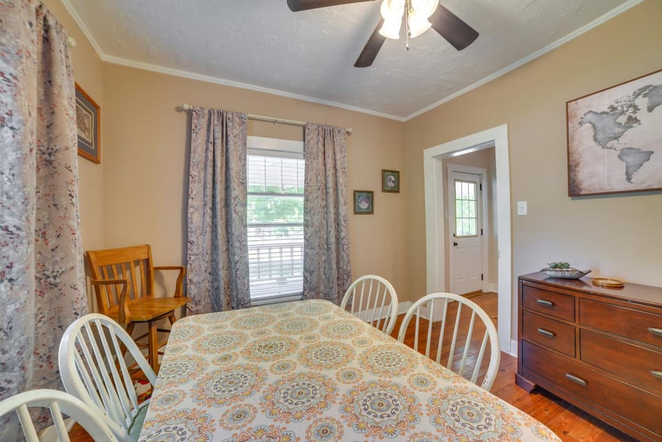 Classic Stewart Home ~ 2 Mi To Boat Launch! House in Tennessee