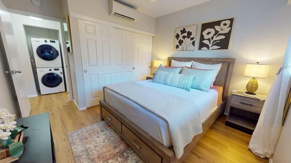 Kona Plaza 212 House in Holualoa