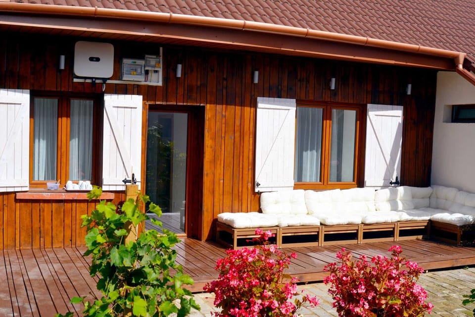 Garden, Balcony/Terrace