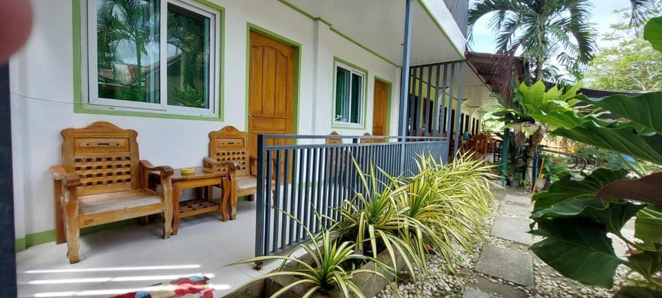 Property building, Day, Garden, View (from property/room), Balcony/Terrace