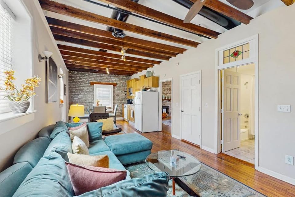 Historic City Market - Loft Off Broughton Too Apartment in Savannah