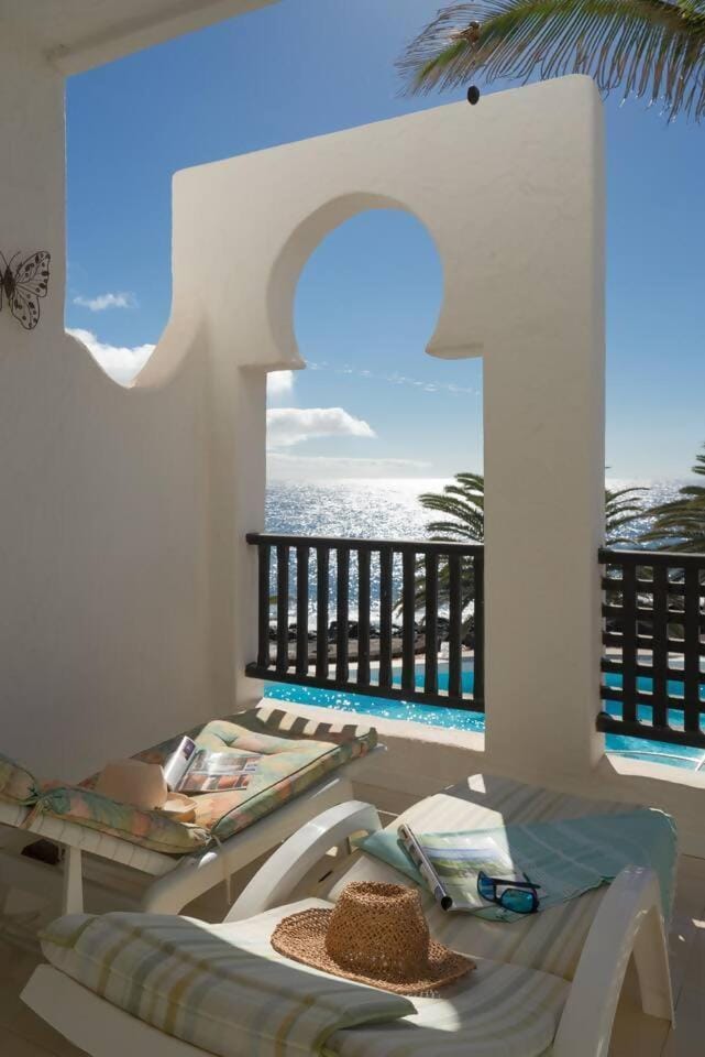 Magnífico alojamiento con vistas al océano. Apartment in Costa Teguise