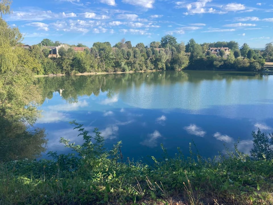 Nearby landmark, Natural landscape, Fishing, Canoeing, Lake view, Parking