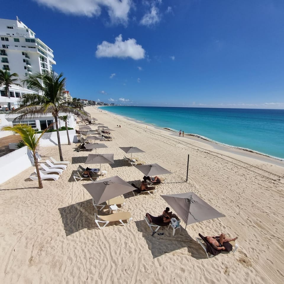 Day, People, Natural landscape, Beach, Sea view, sunbed
