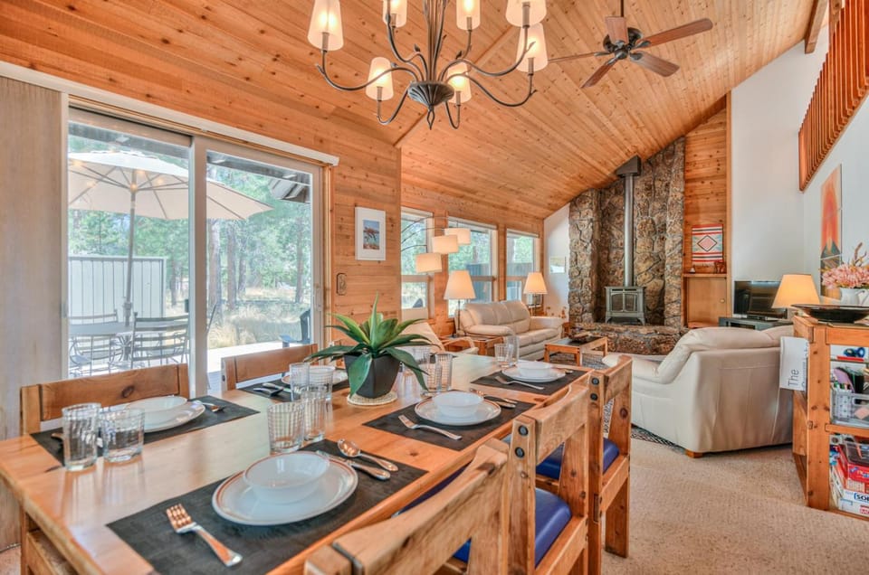 East Butte - Unit 19 House in Sunriver