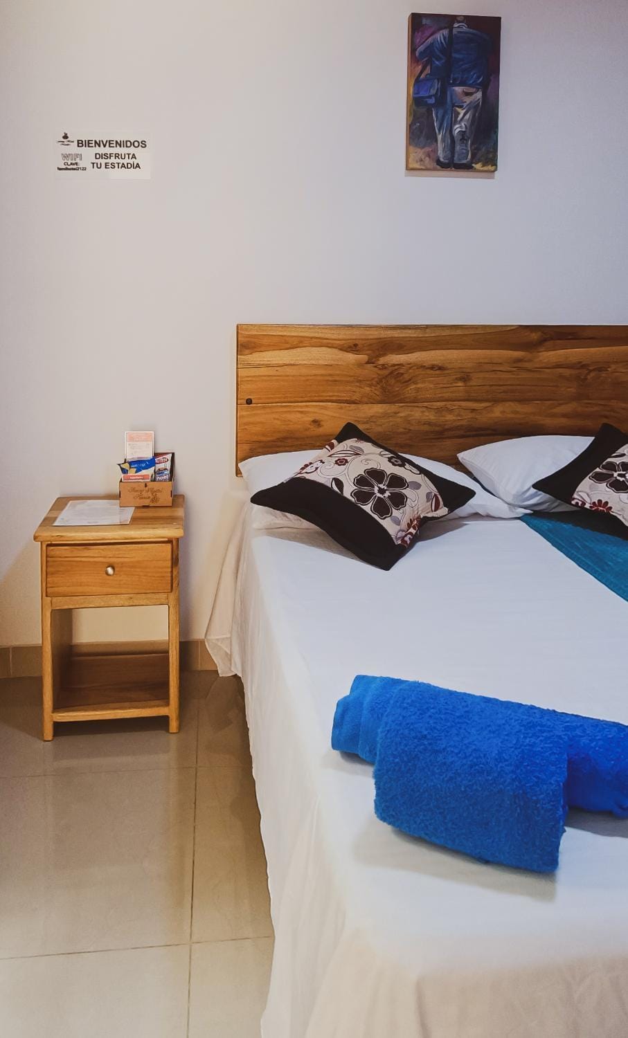 Bed, Photo of the whole room