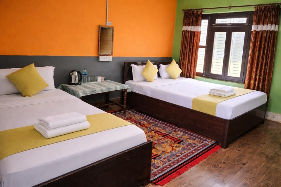 Bed, Photo of the whole room, towels