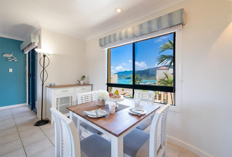 Mediterranean Escape Apartment in Airlie Beach