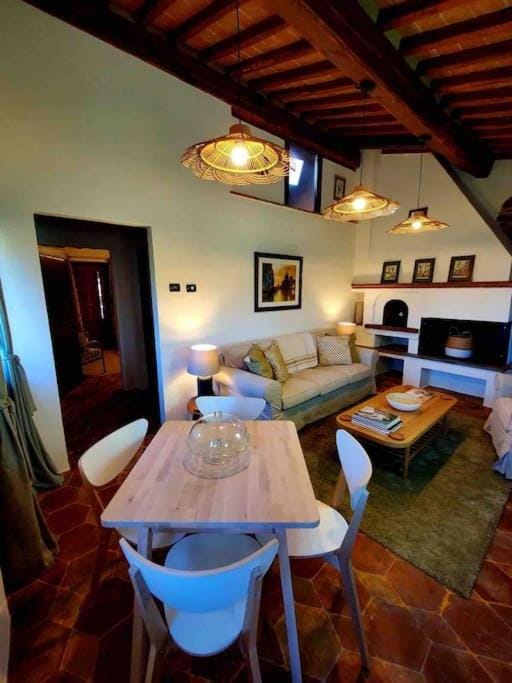 Tuscan Escape Luxury 2 bedroom apartment with pool Apartment in Umbria
