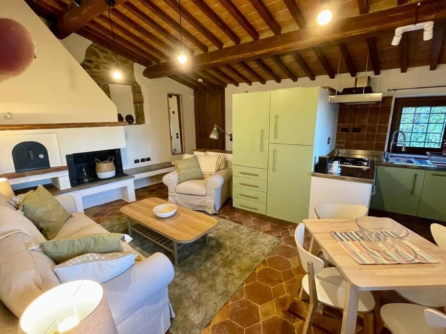 Tuscan Escape Luxury 2 bedroom apartment with pool Apartment in Umbria