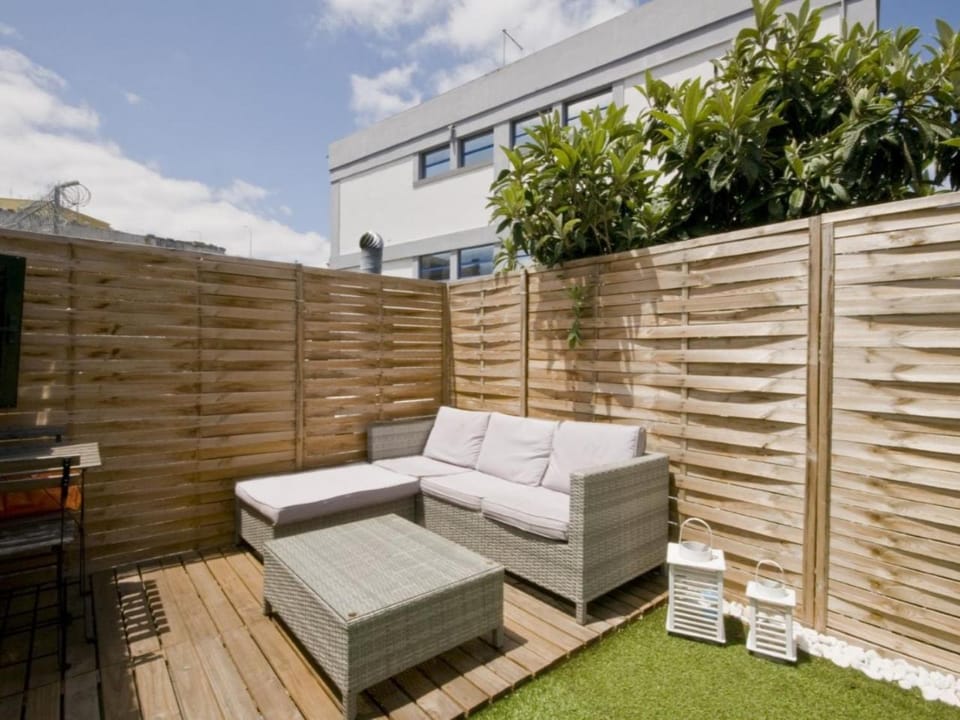 Garden, Balcony/Terrace