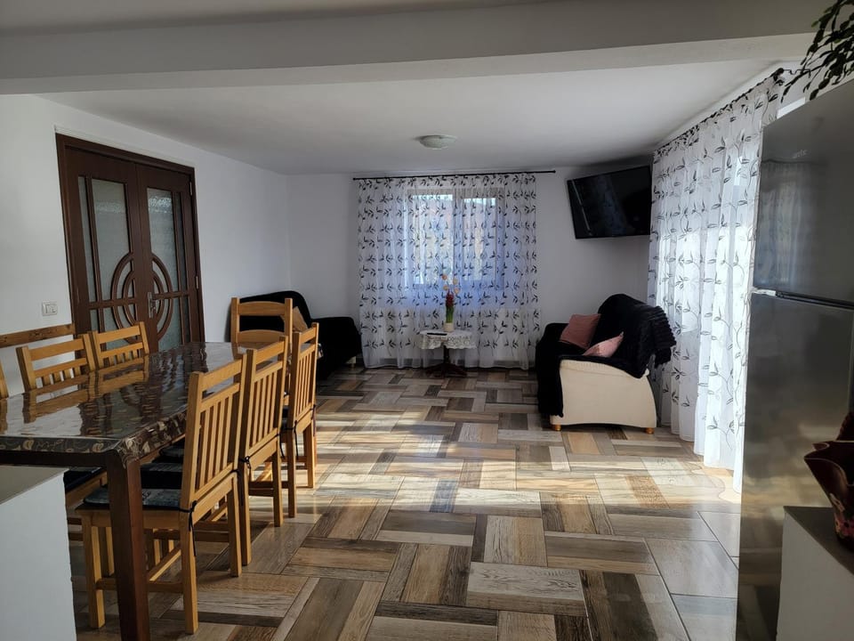 Casa Luci&Matei Bed and Breakfast in Romania