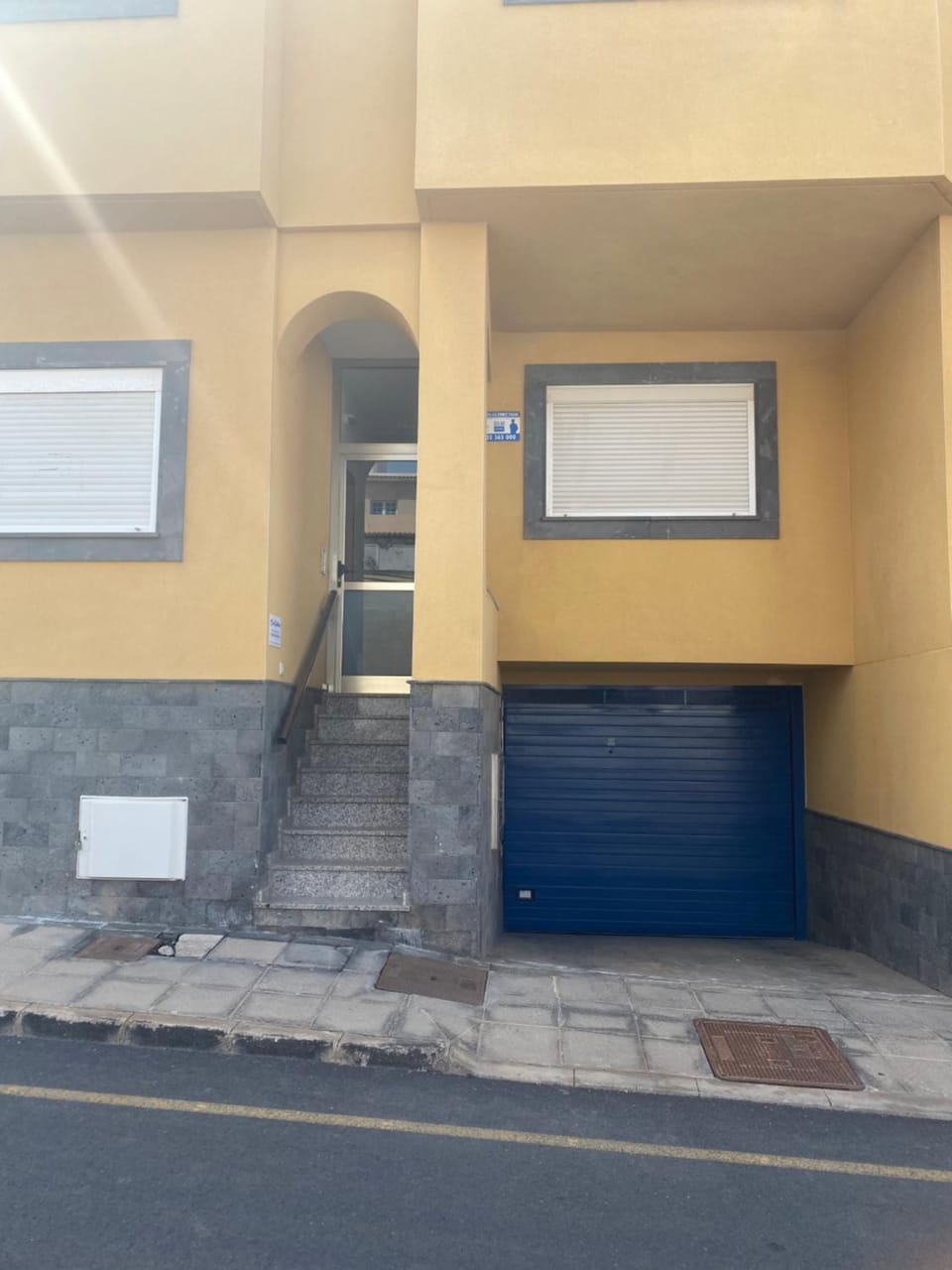 Property building, Facade/entrance