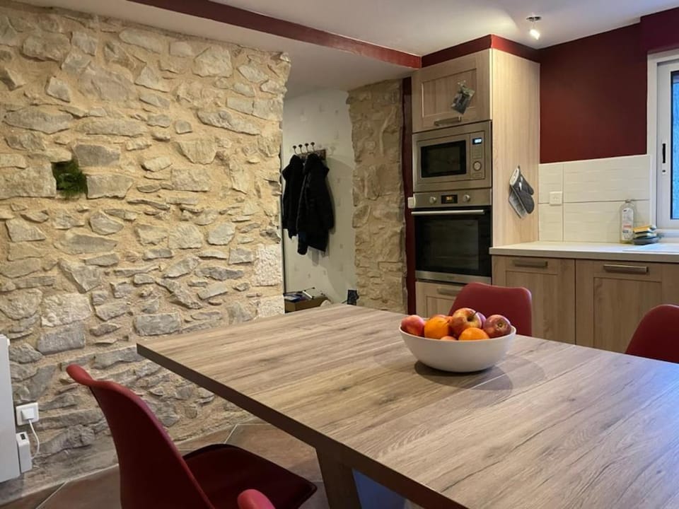 Kitchen or kitchenette, minibar, pet friendly