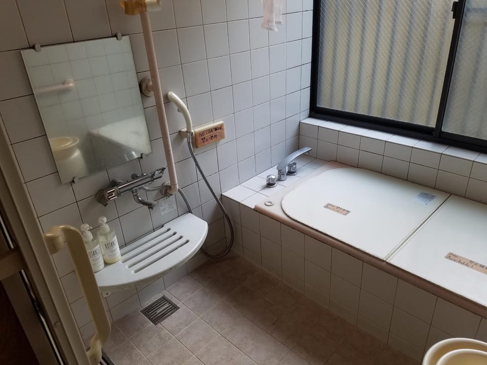 レンタルルーム目黒 Bed and Breakfast in Kanagawa Prefecture