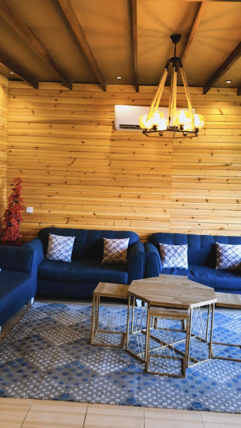 Lounge or bar