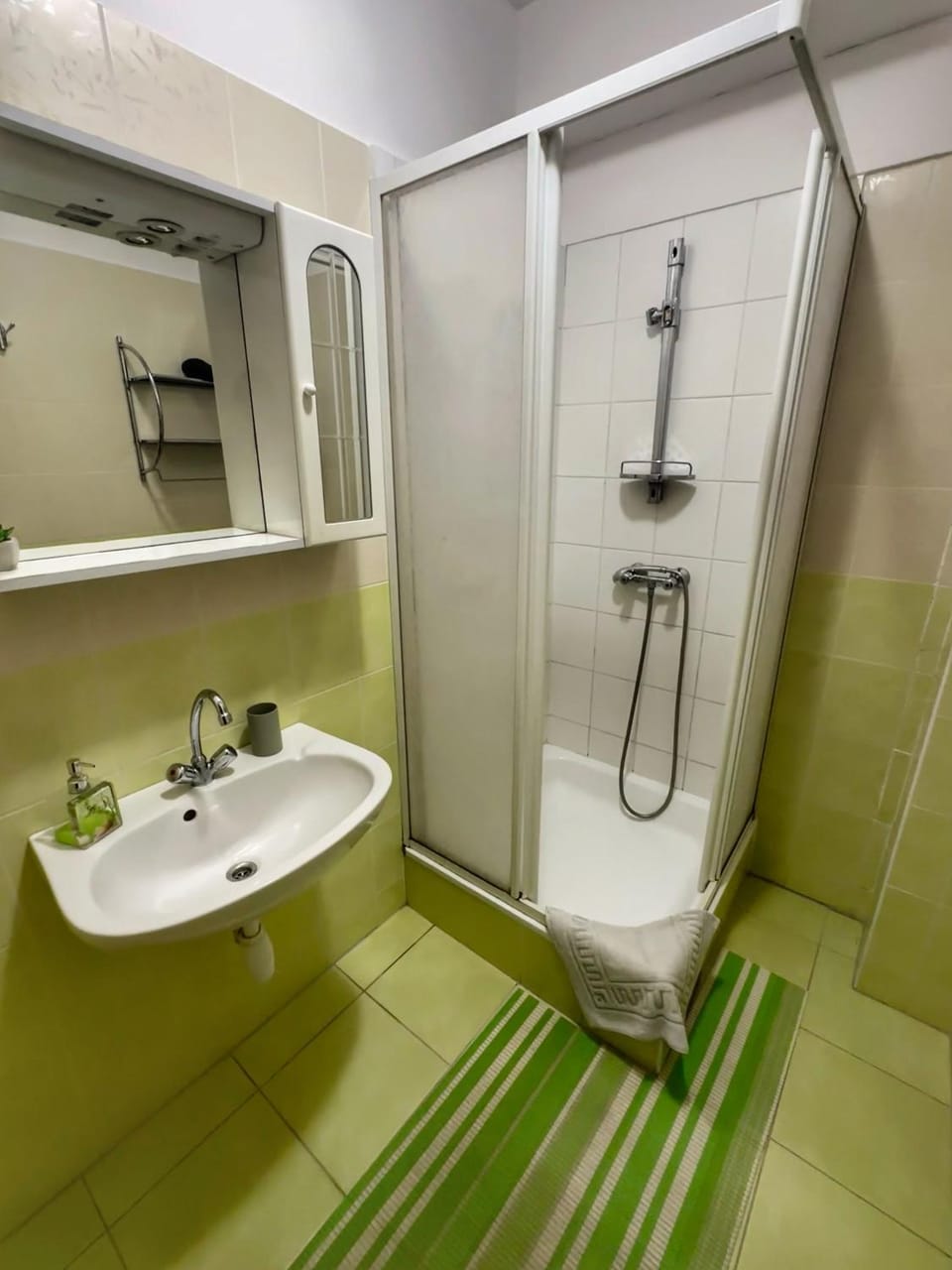 Shower, Bathroom