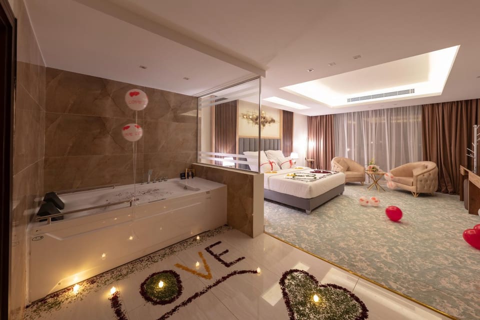 Bedroom, Bath