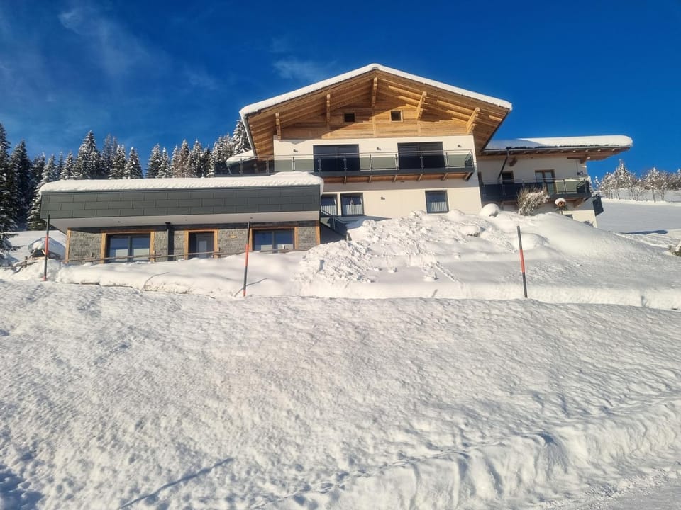 Property building, Winter
