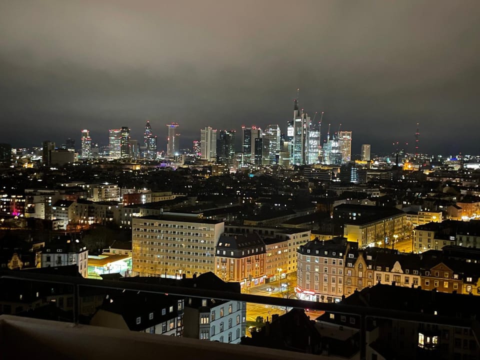 Luxus Apartment mit Skyline View. Apartment in Frankfurt