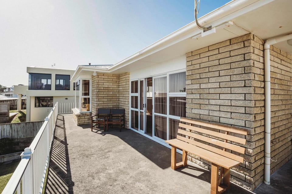 Beach House On Hamblyn House in New Plymouth